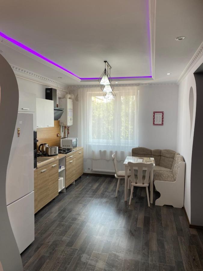 Luxury Apartment Satu Mare Eksteriør billede
