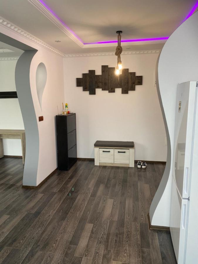 Luxury Apartment Satu Mare Eksteriør billede